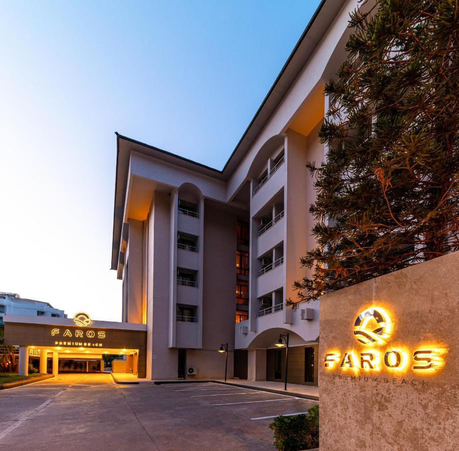 Faros Premium Beach 말마리스 외부 사진