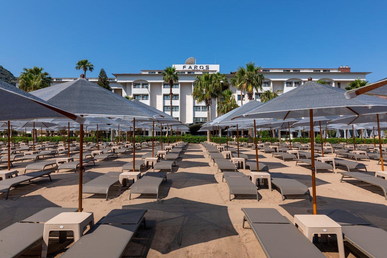 Faros Premium Beach 말마리스 외부 사진