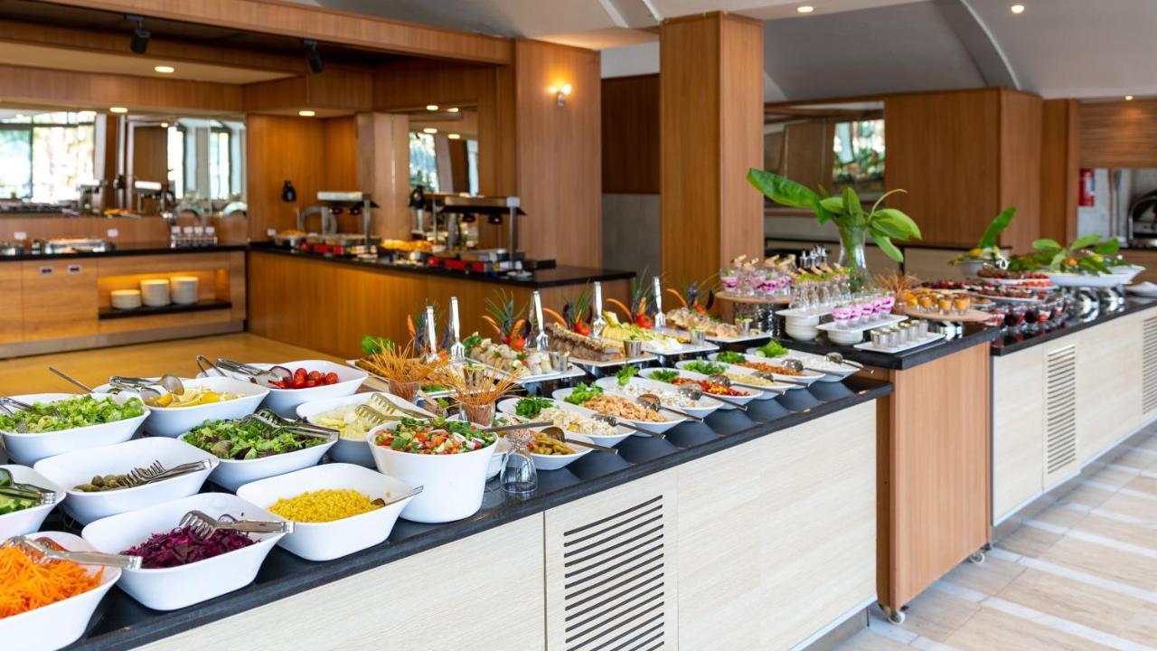Faros Premium Beach 말마리스 외부 사진
